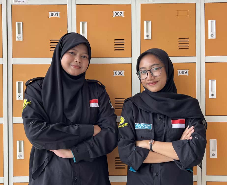 Nayla Awalia Syafitri - Sekretaris 1 & 2